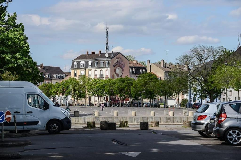 Appartement Charmant Tres Proche Centre-Ville, Parking Gratuits, Mulhouse Centre Eksteriør bilde